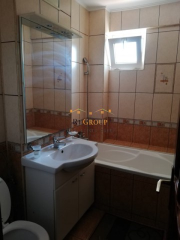 apartament-3-camere-podu-ros-4